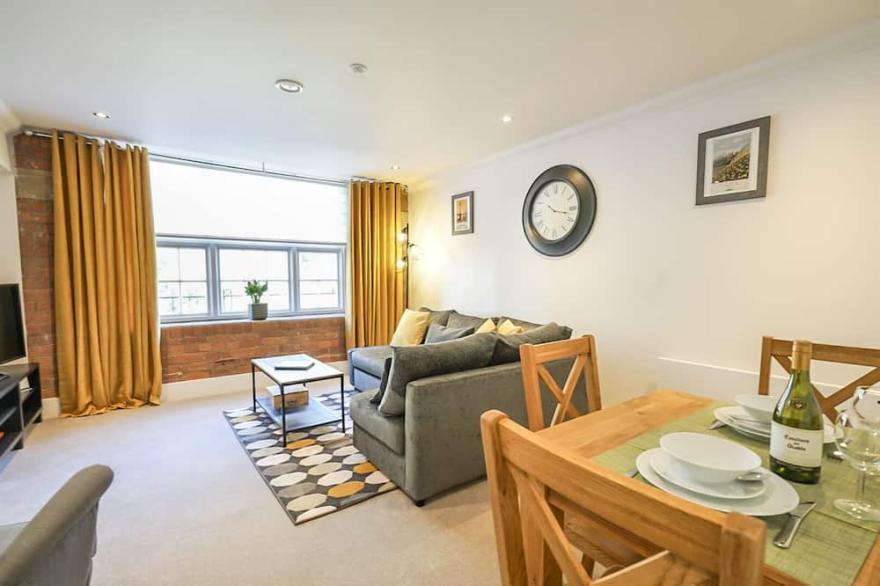 The Henry Isaac Suite  #Citycentre