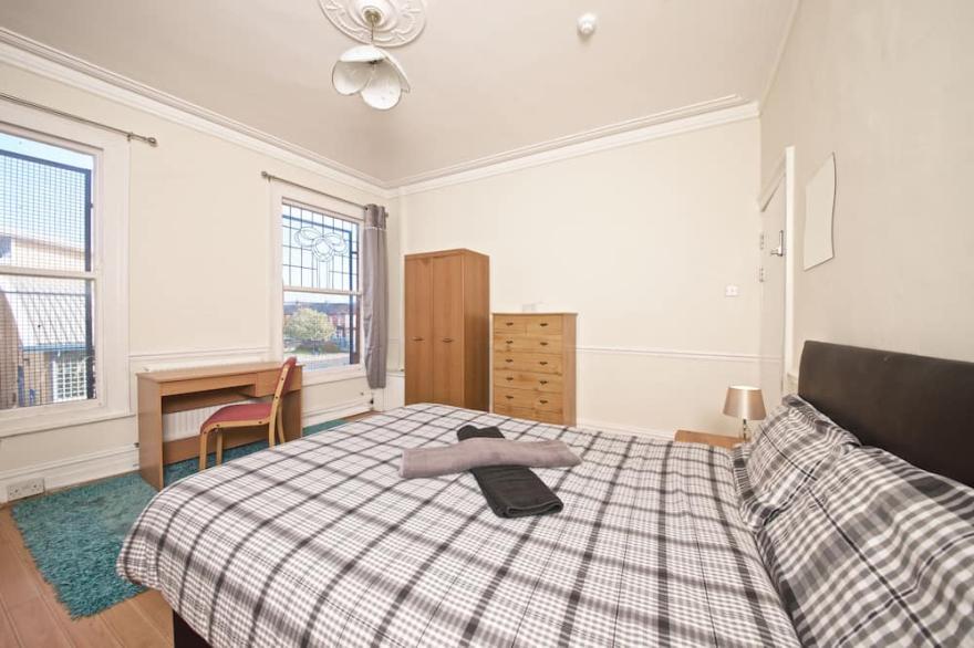 Economy Double Room-Shared Bathroom