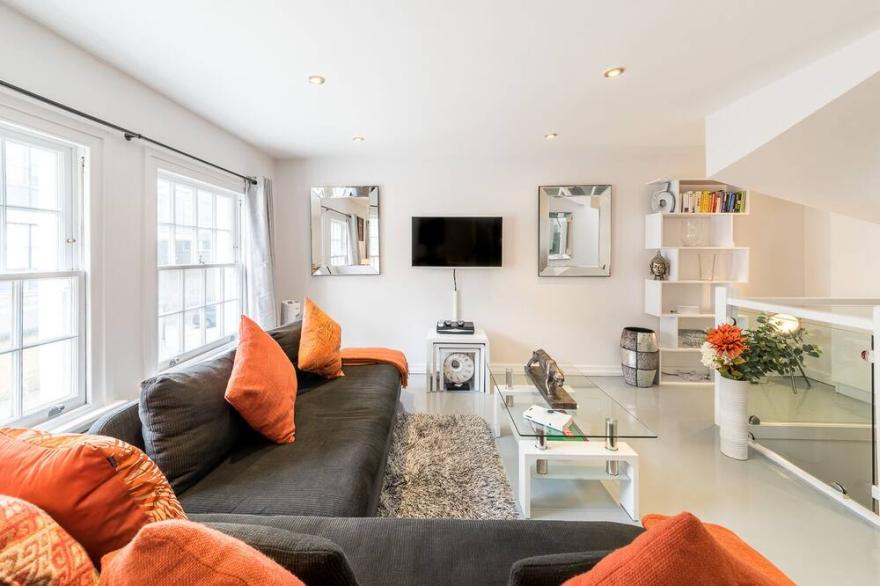 Fabulous London Mews House in W2 Paddington Bayswater