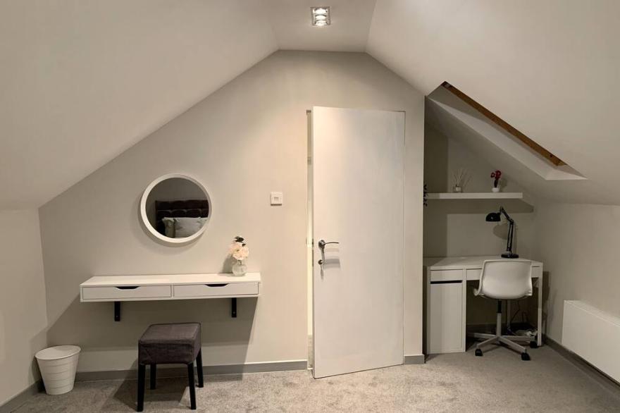 Richmond House - Accommodation provided by STAYTOR