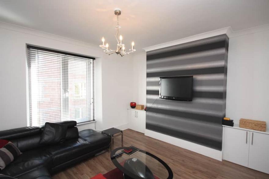 City Centre/5 mins walk from Union Terrace Gardens