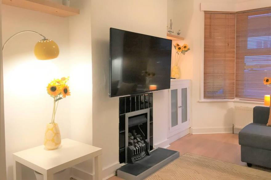 Seaside House with Parking in Central Worthing