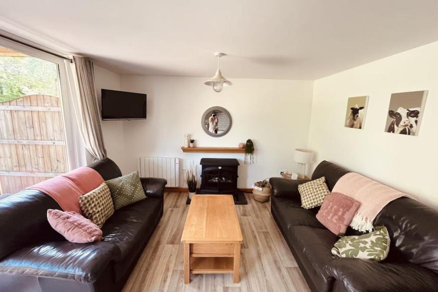 Station Lodge.. ..2 Bed Spacious Lodge with garden  Tondu Bridgend SOUTH WALES