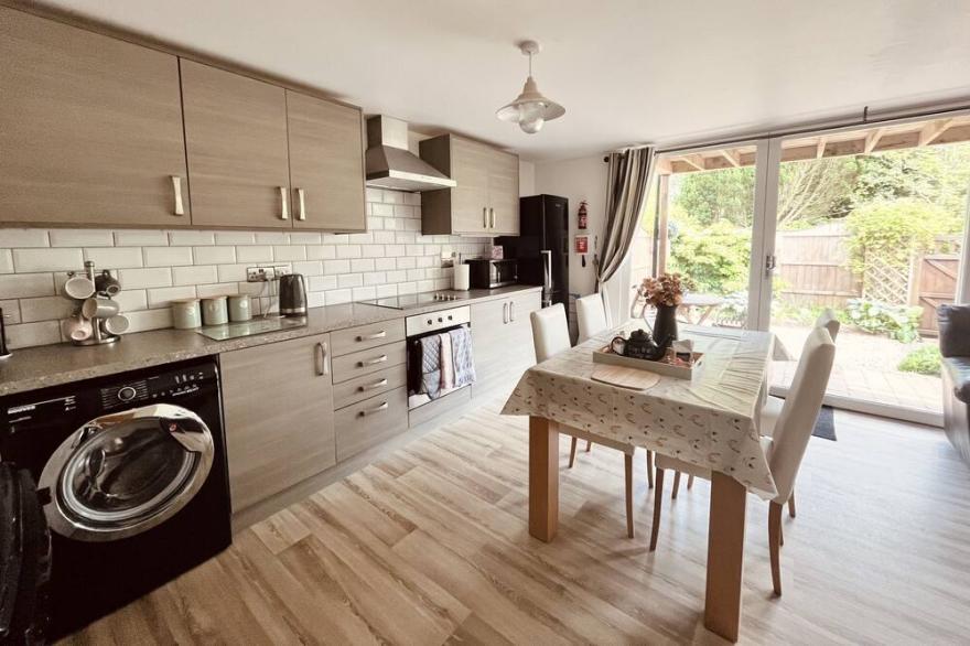 Station Lodge.. ..2 Bed Spacious Lodge with garden  Tondu Bridgend SOUTH WALES