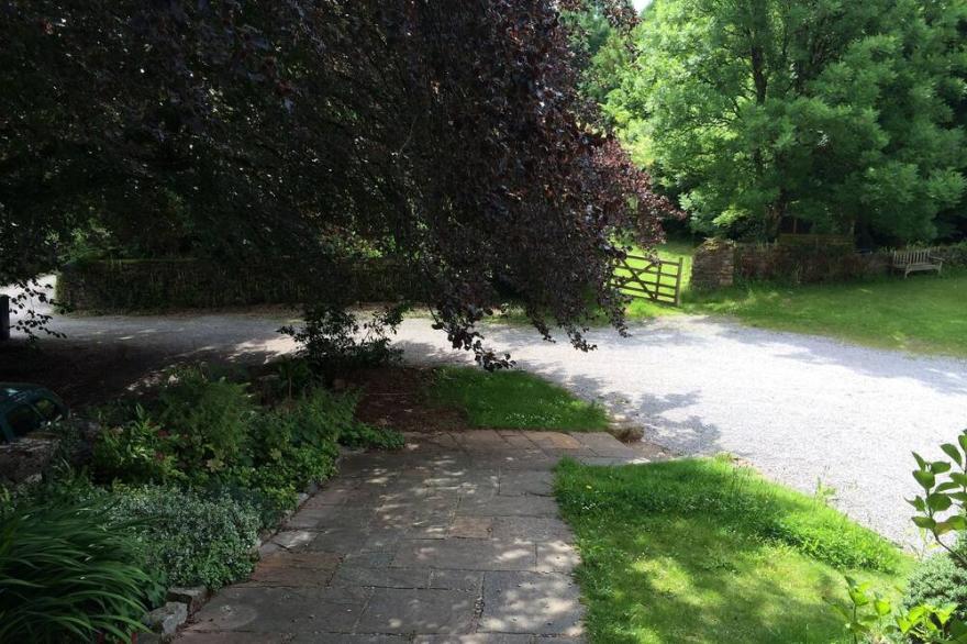 Beautiful Medieval Manor in the heart of the Devon Countryside