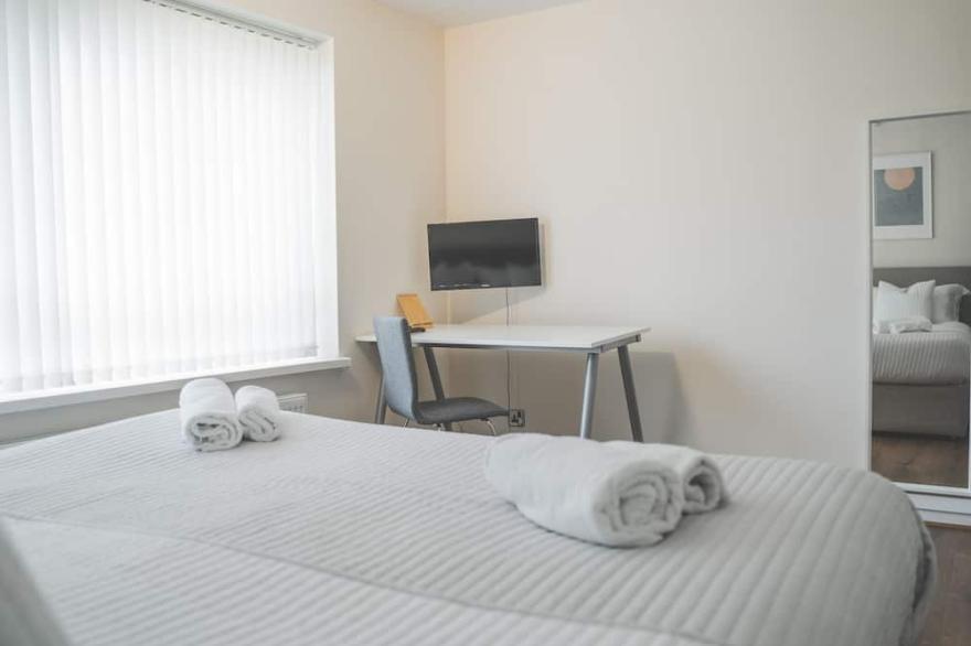 Modern 2B Ground Floor Apartment in Edgbaston!