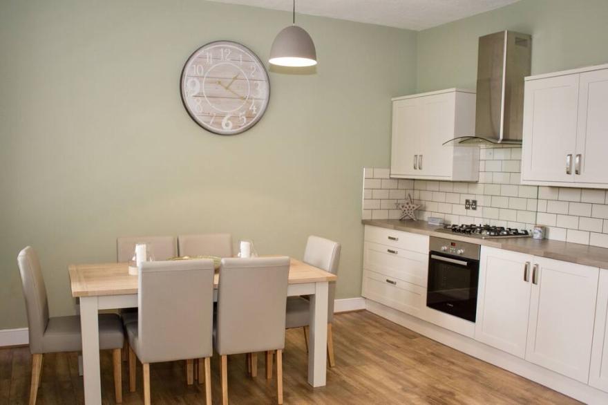 Elegant 2 bedroom townhouse in the heart of beautiful Berwick upon Tweed