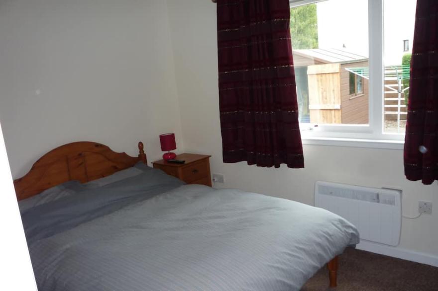 Well appointed detached bungalow with enclosed rear garden