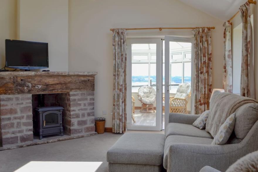 3 bedroom accommodation in Lydney