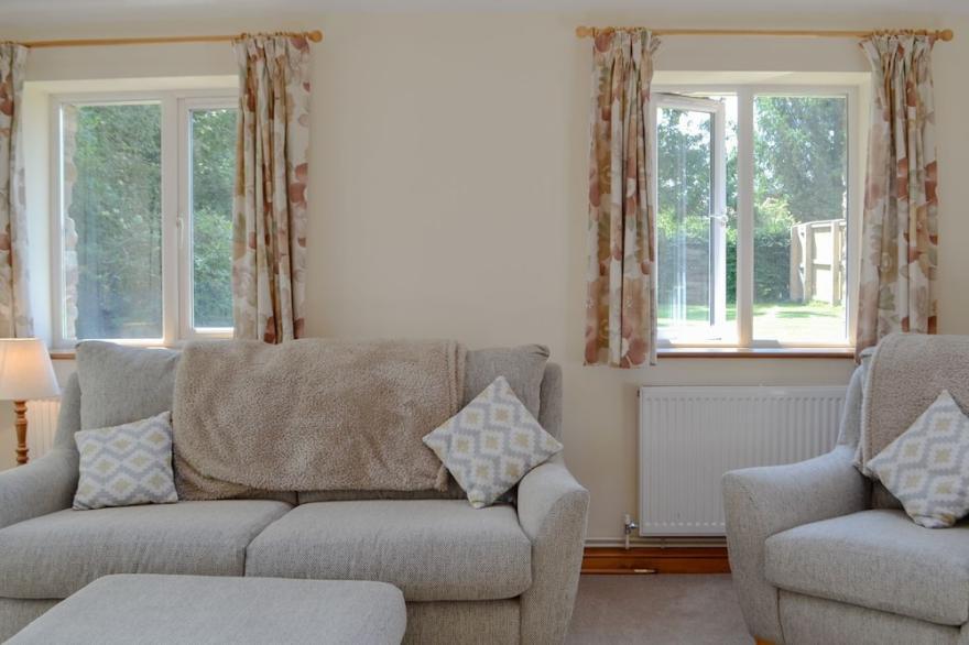 3 bedroom accommodation in Lydney