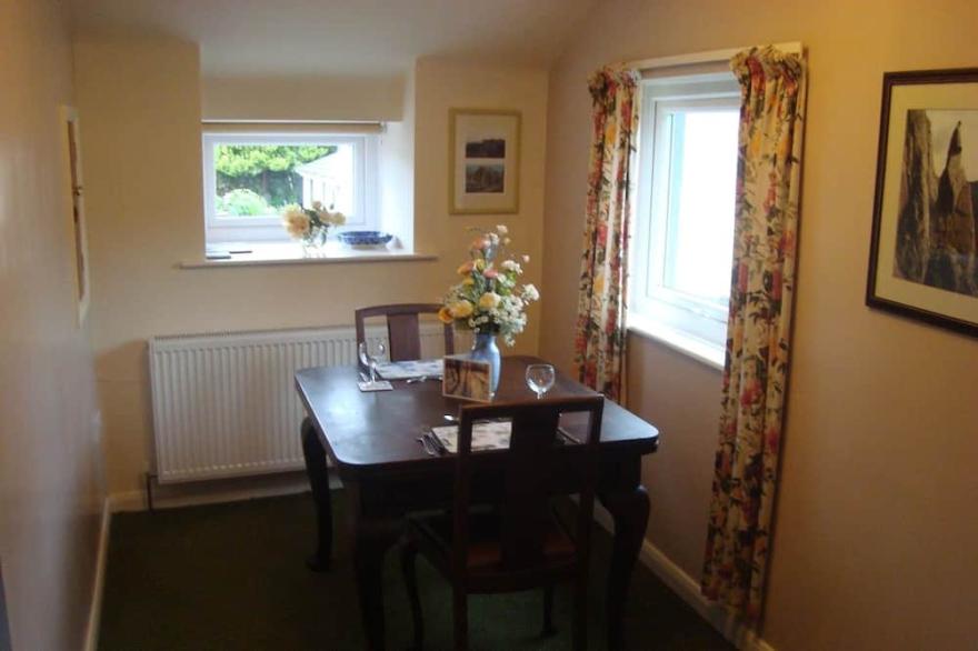 Garden Cottage - delightful cottage in the tiny rural hamlet of Pardshaw Hall