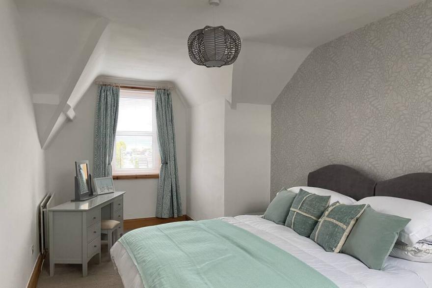 Large coastal townhouse 30mins drive to the lake district