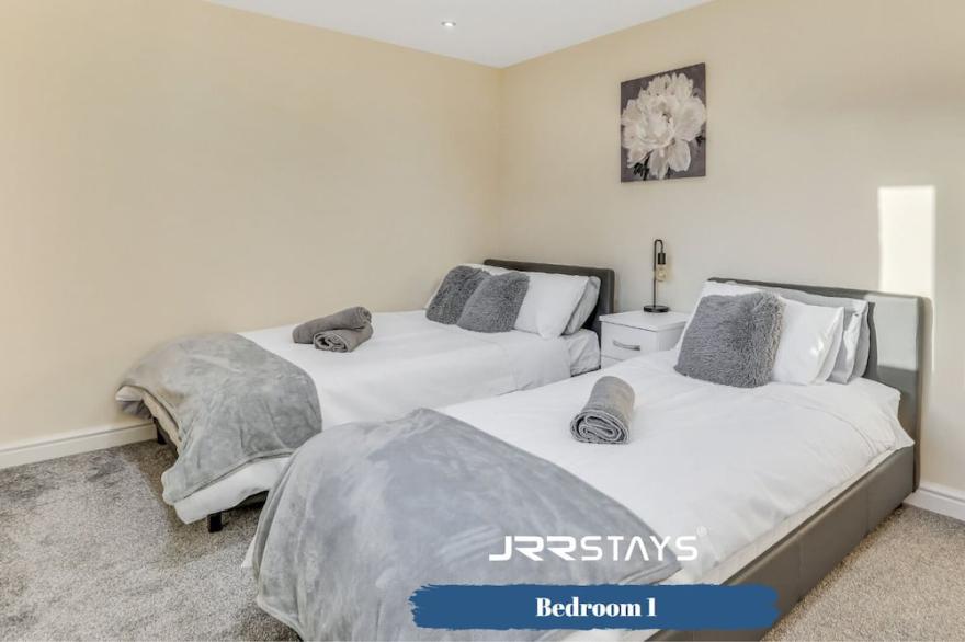 J.R.R Stays - Cockermouth - 3Bed Pet Friendly Home