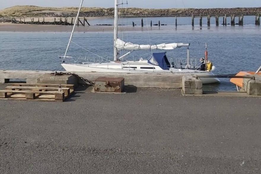 Amble holiday home, near marina, spacious and comfortable
