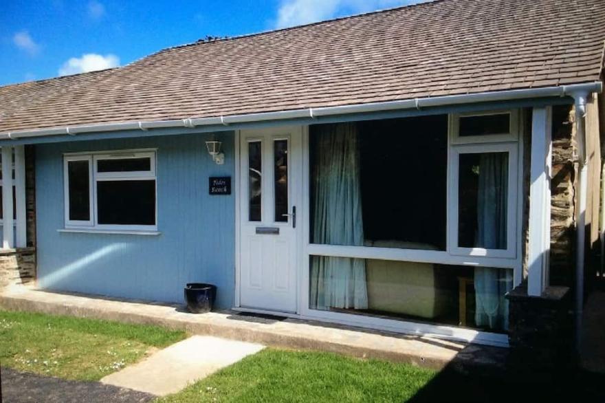 Luxury beach cottage only 100 meters from the beach in Polzeath. Sleeps 4