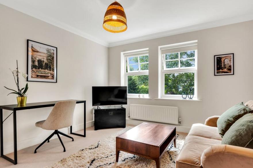 Peaceful One Bed in Summertown with Private Parking