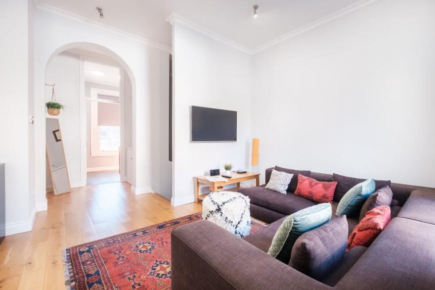 3BR 2BA Duplex Flat by King's Cross - Clerkenwell