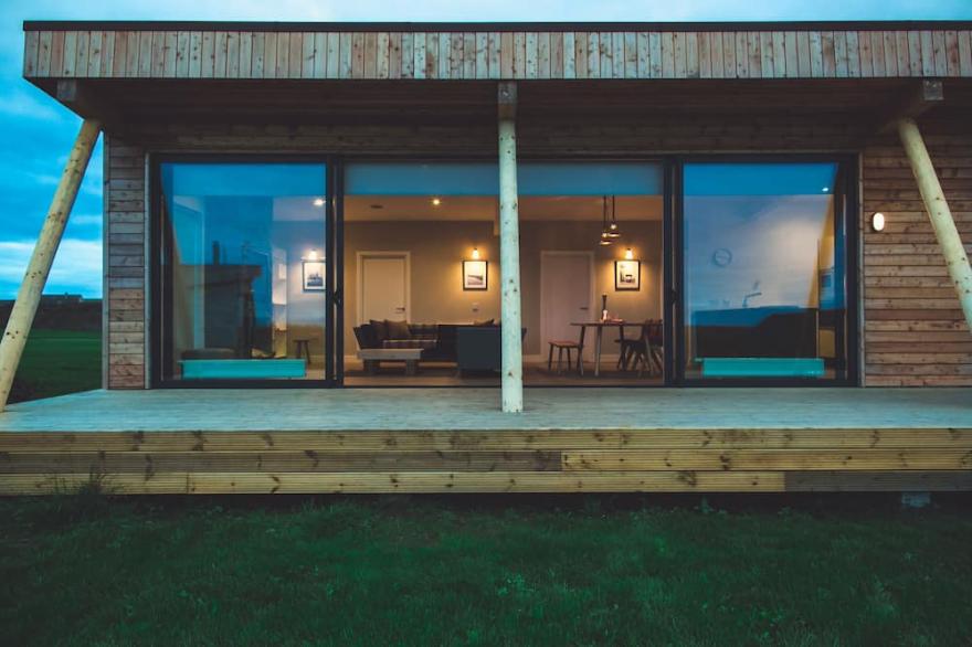 Lodge 16 - 3 Bed Sea-View  -  a john o'groat that sleeps 6 guests  in 3 bedrooms