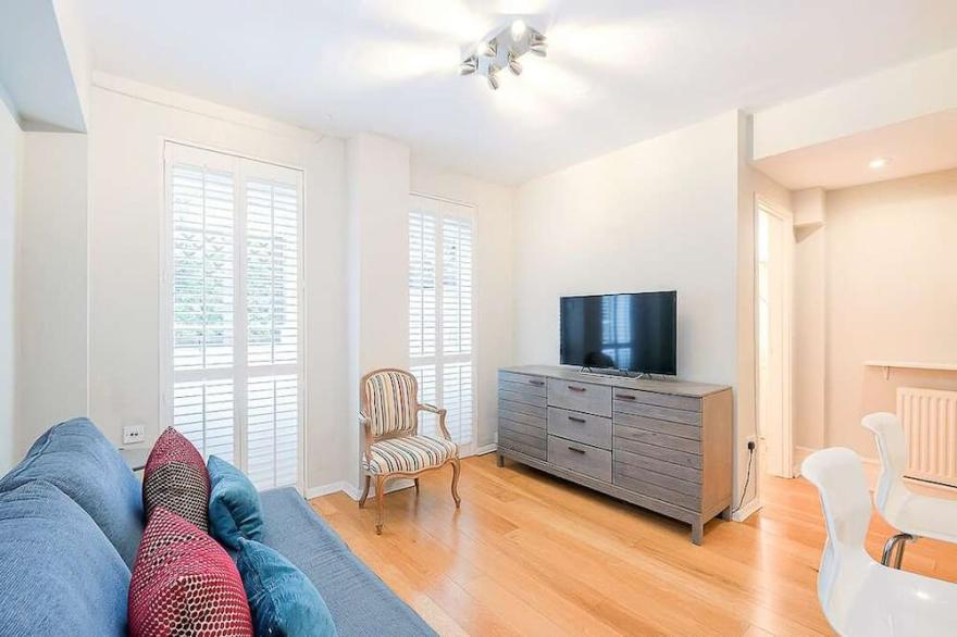 Sloane Square | Pro-Managed