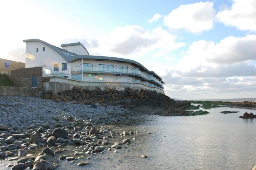 On the water - Westward Ho!