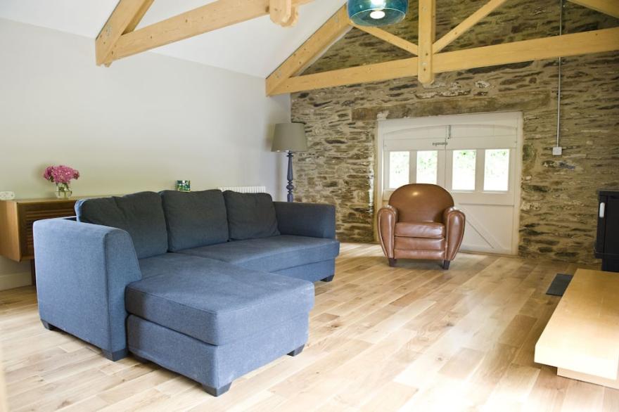 Beautiful barn conversion, close to Mevagissey, Portmellon and the SW Coast path