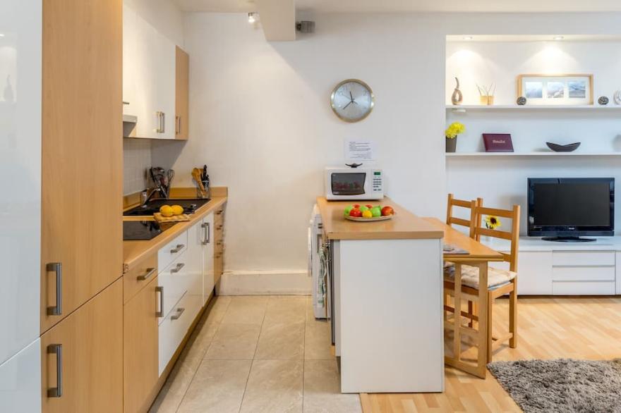 ALTIDO Spacious 2-bed flat near Notting Hill