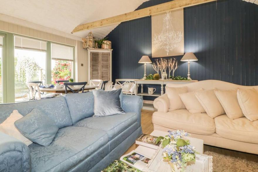 HIGH RIGG WOODLAND COTTAGE, family friendly in Brampton, Cumbria