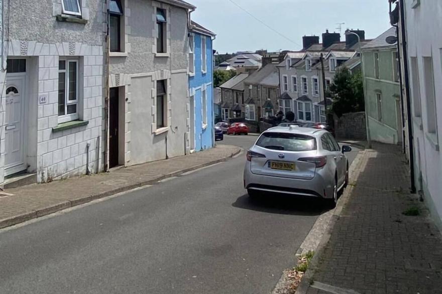 Lovely 3-Bed House in Bridgend 7min from Porthcawl