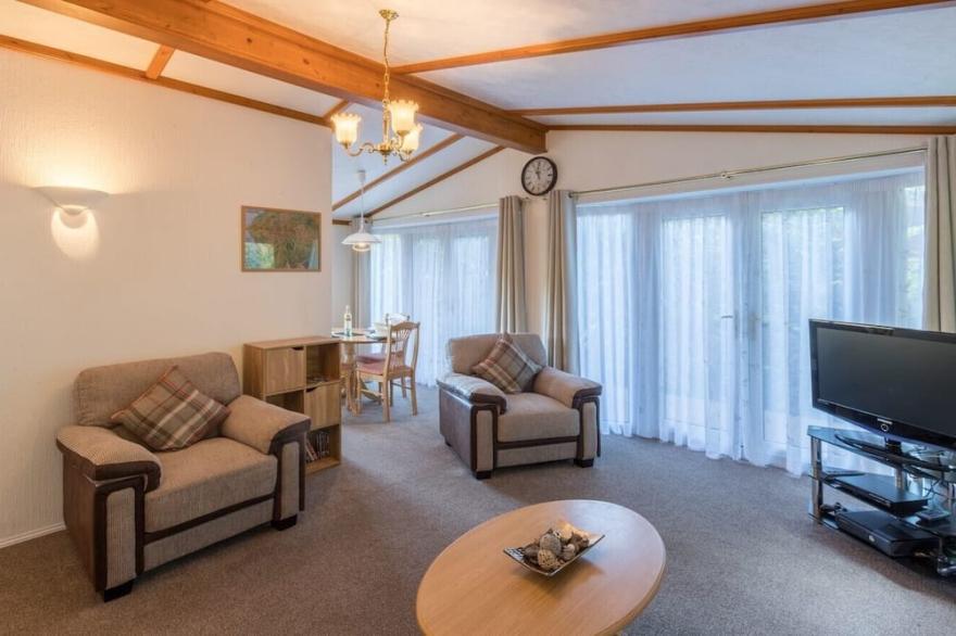 WALKER'S RETREAT LODGE, family friendly, with a garden in Windermere