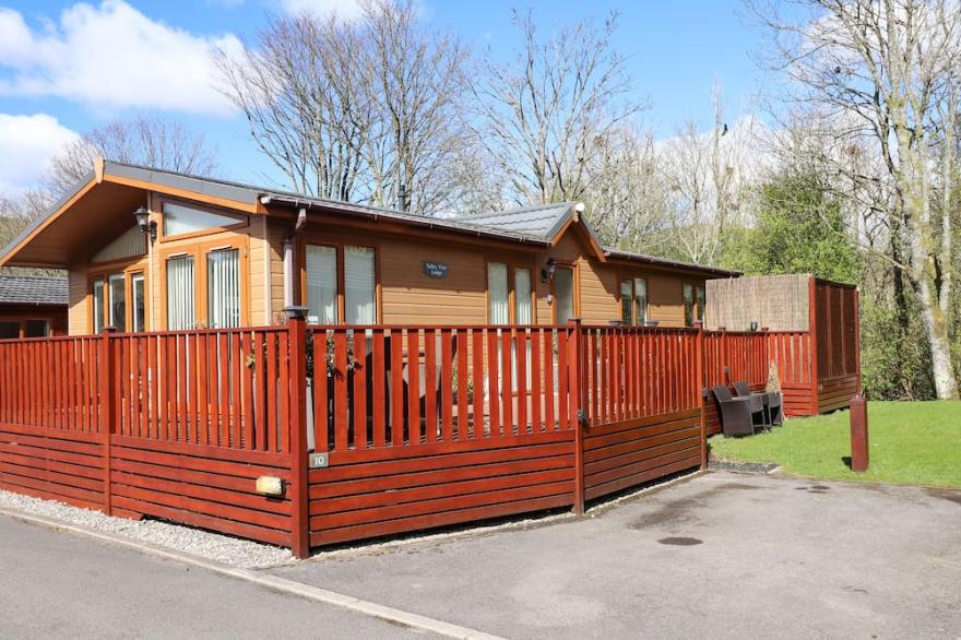 VALLEY VIEW LODGE, family friendly, with a garden in Windermere