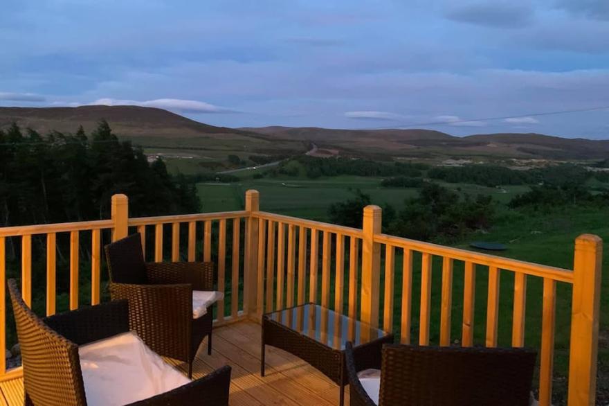 DAVIOT LUXURY GLAMPING PODS,<br>INVERNESS