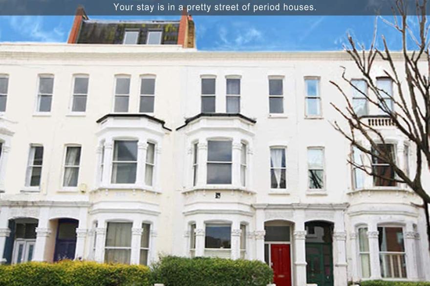 Stylish self contained patio Garden Apartment in London’s fashionable SW6,