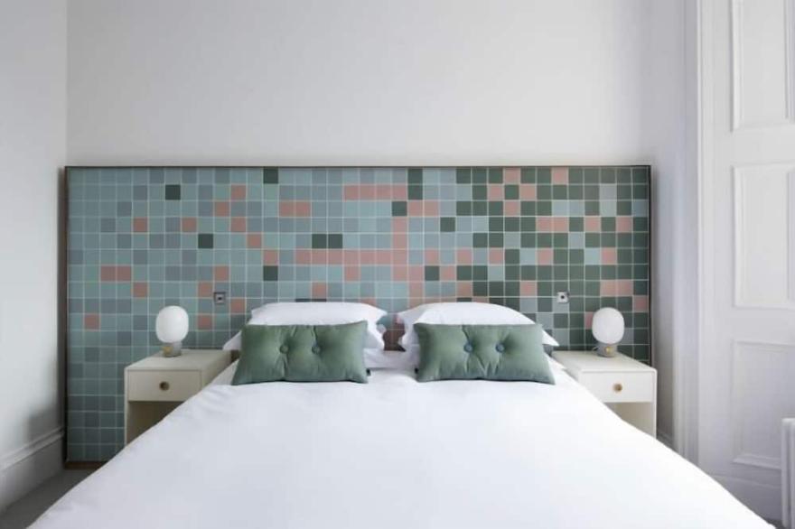 A lews castle that sleeps 4 guests  in 2 bedrooms