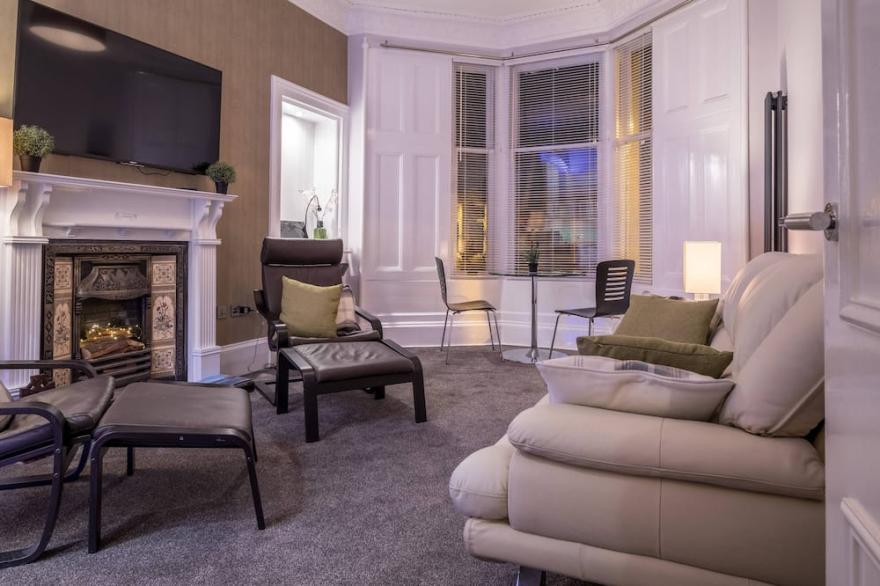 West Highland Apartments 'The Lomond' in the heart of Milngavie Town Centre