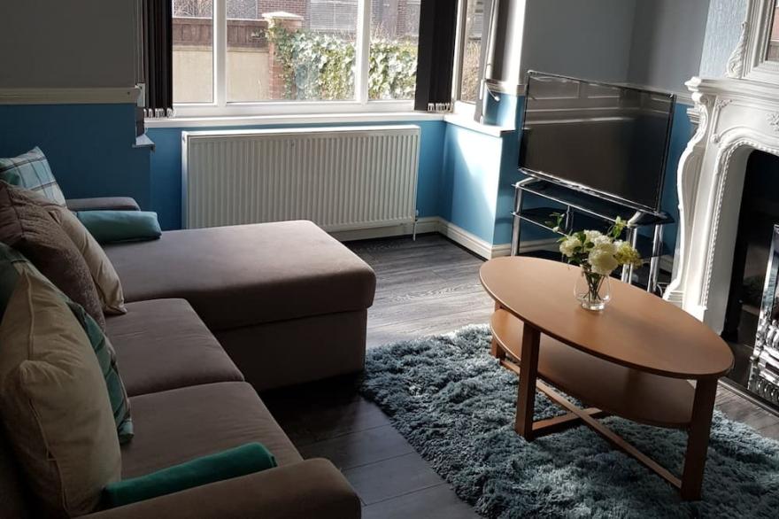 27 Herne Street, Manchester - Beautiful Home Away from Home