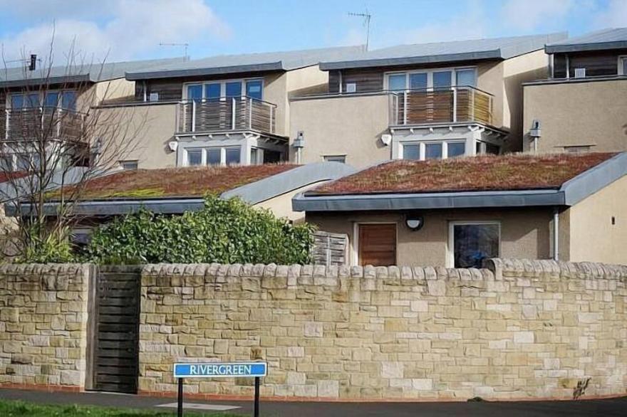 Contemporary Eco House With Sea Views