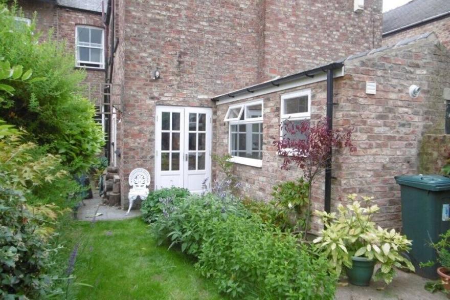 House close to York City Centre