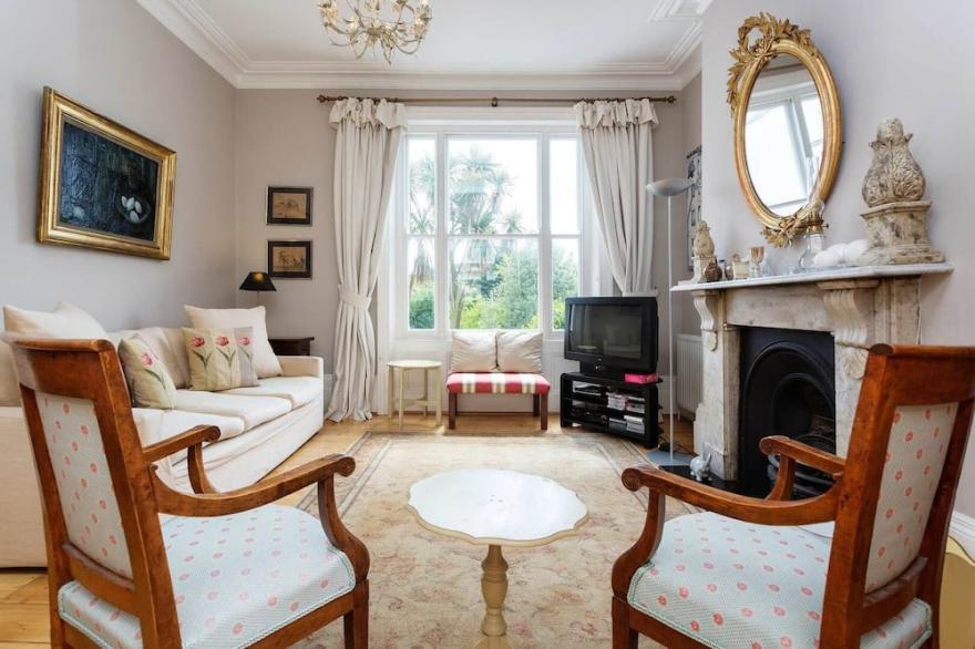 Timeless Family Home, by Veeve