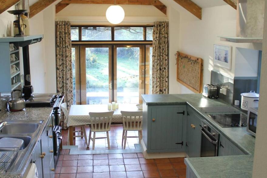 Willow Mill - Spacious idyllic mill near Port Isaac set in peaceful gardens