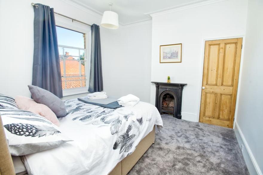 Pass the Keys | Centrally Located Apartment I Pass The Keys