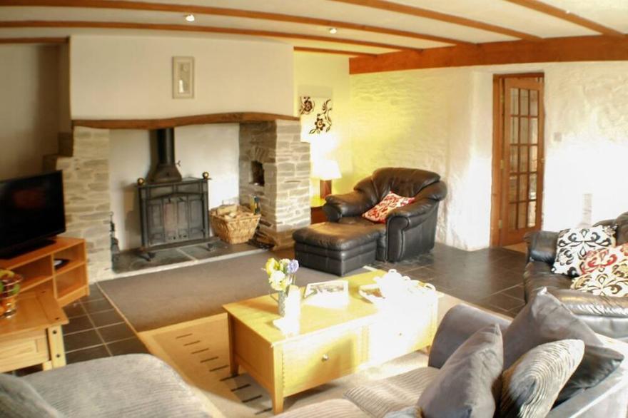 3 bedroom accommodation in Pelynt, near Looe