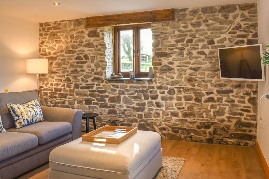 2 bedroom accommodation in Buckland Brewer