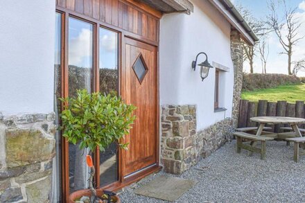 2 bedroom accommodation in Buckland Brewer
