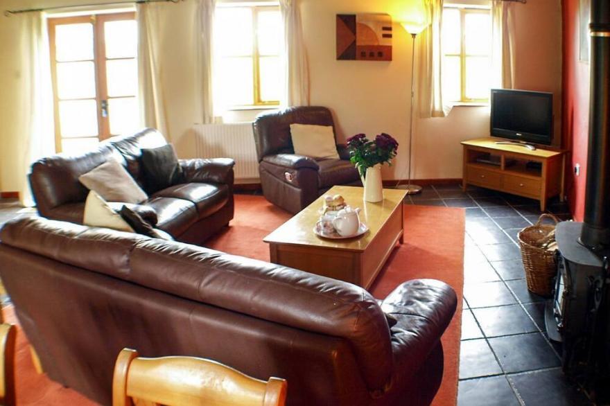2 bedroom accommodation in Pelynt, near Looe