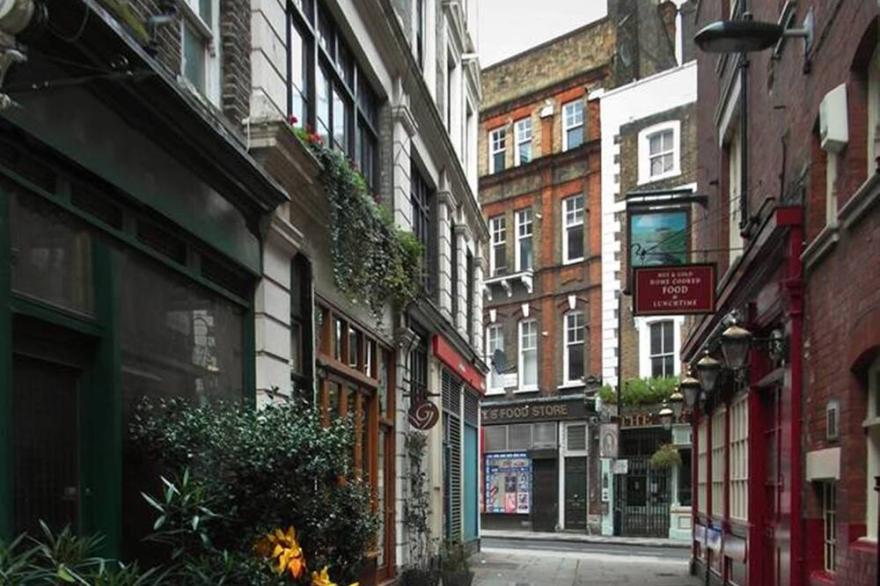Central London Holborn studio loft