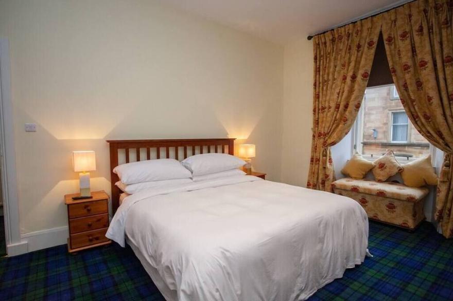 Boutique Room in Perfect Central Location