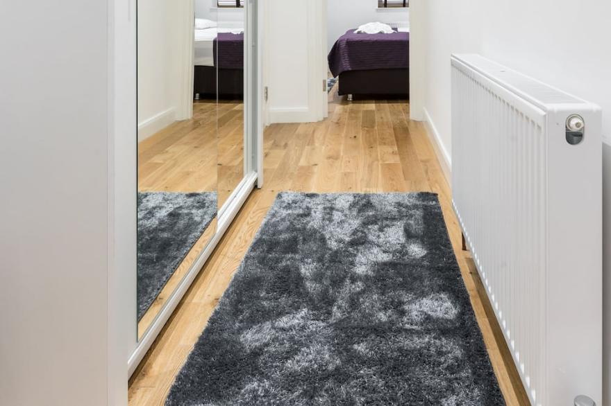 Apartment-Superior-Private Bathroom-City view-superior  apartments