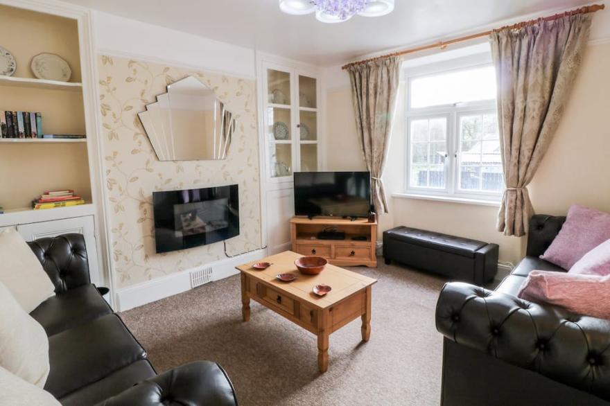 THE VALE, pet friendly, with a garden in Ashwater