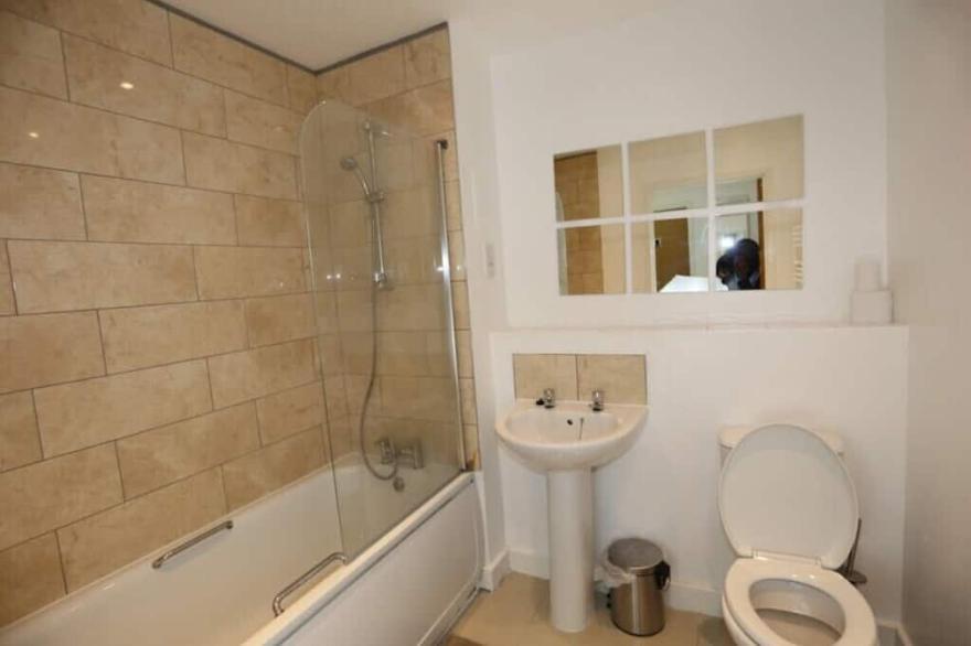 Spacious Homestay London