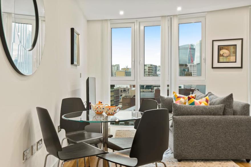 Two Bed Apartment in Queen Elizabeth Olympic Park